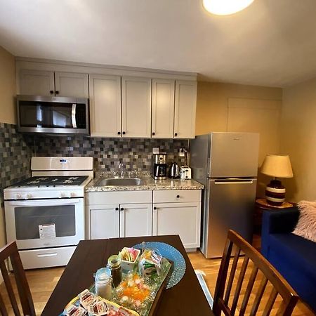 Cozy Boston Getaway Apartment! Free Parking Buitenkant foto