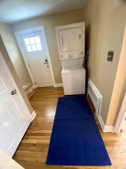 Cozy Boston Getaway Apartment! Free Parking Buitenkant foto