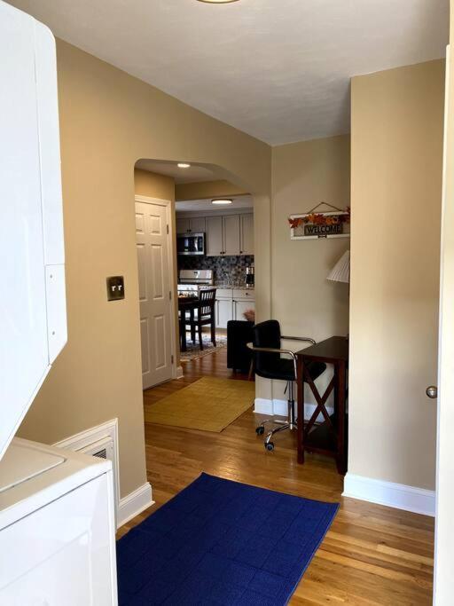 Cozy Boston Getaway Apartment! Free Parking Buitenkant foto